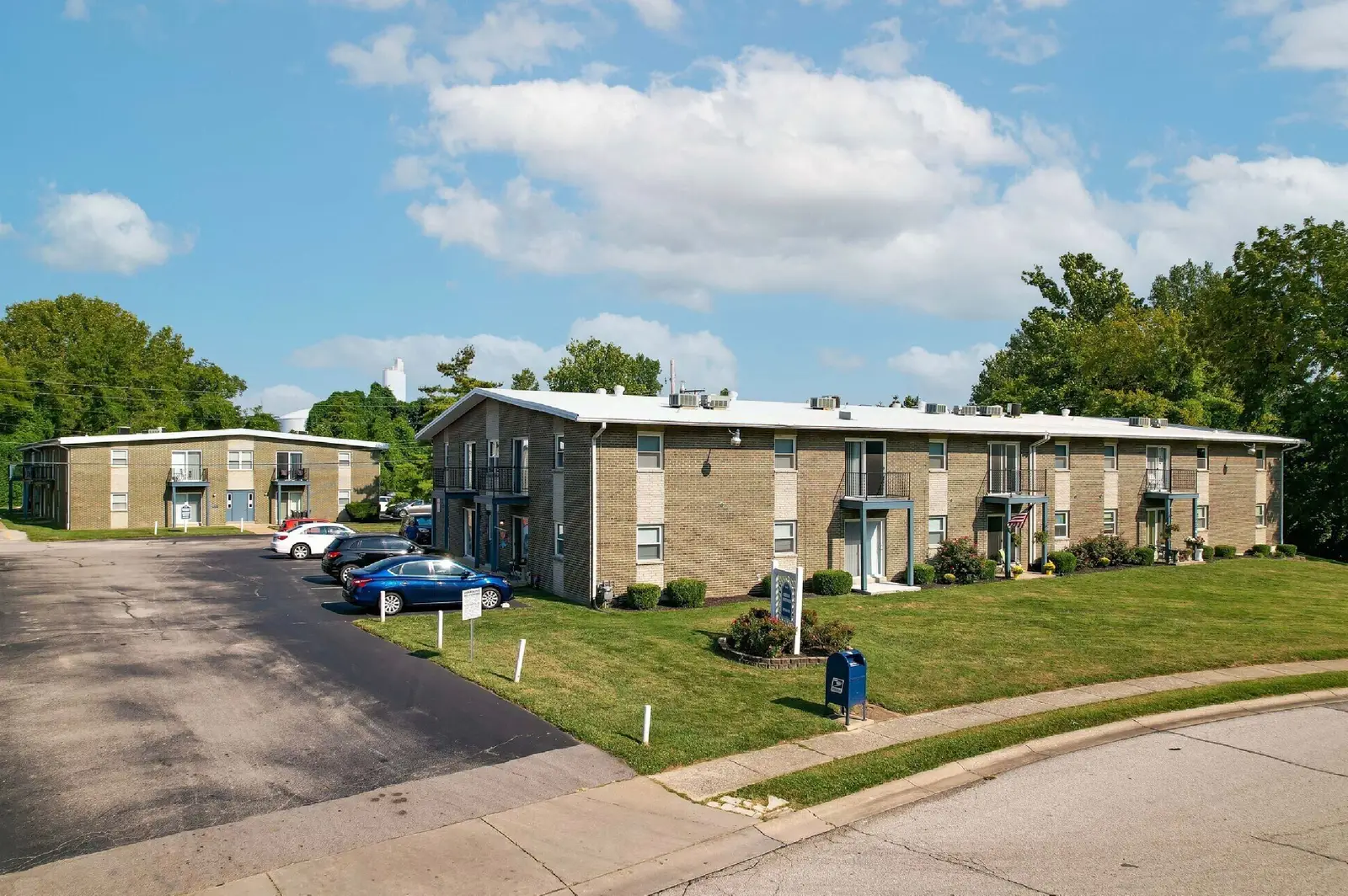 Creekside Apartments, St. Charles