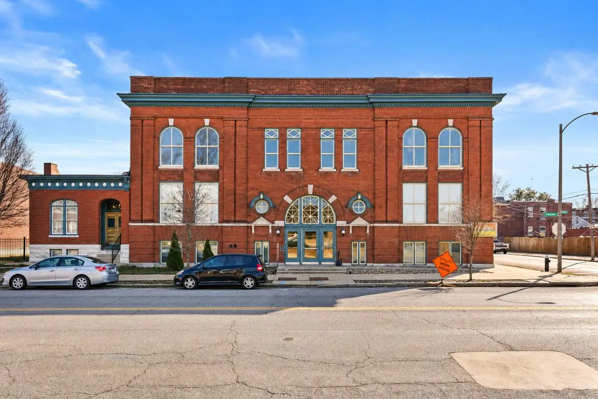 4244 Chouteau, St. Louis, MO