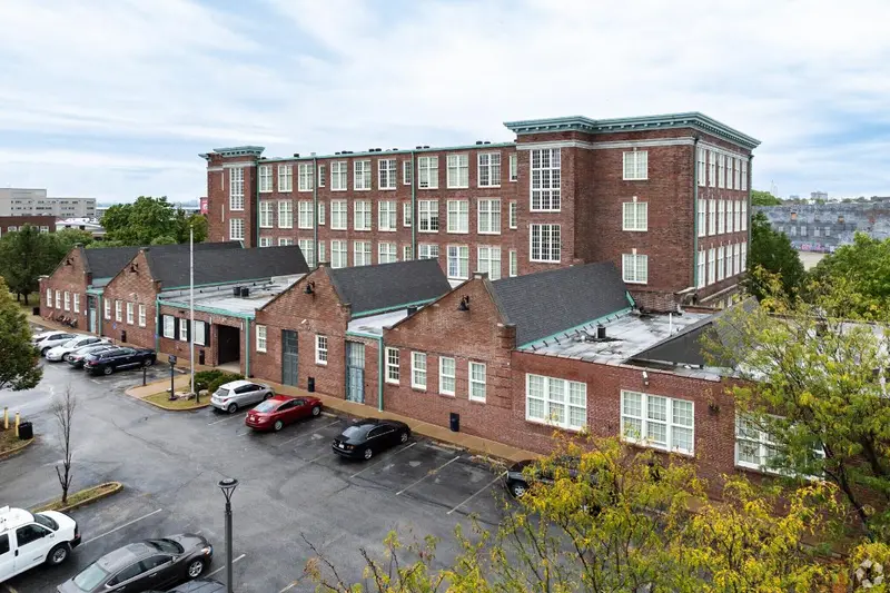 Franklin School Apartments, St. Louis, MO