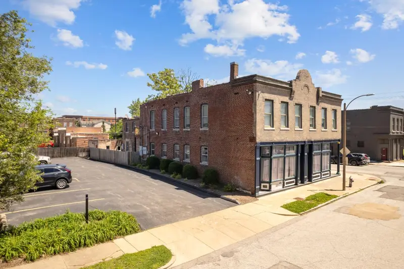 4301 Arco, St. Louis